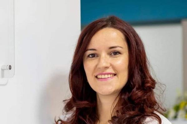 Dr. Denisa Petrescu - Endocrinolog / Diabetolog