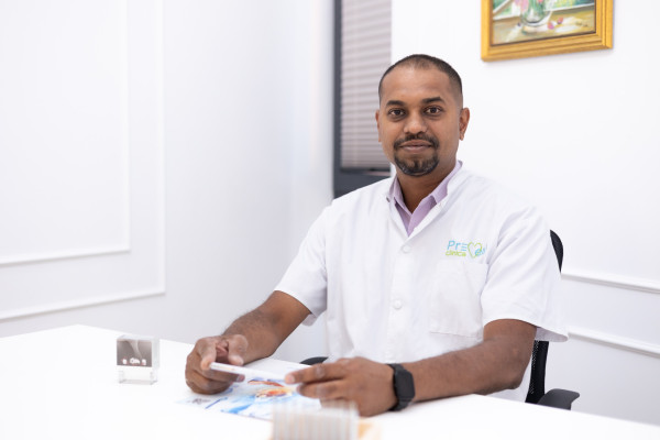 Dr. Sumant Ramchurn - Ortopedie Traumatologie