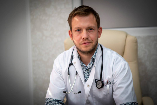 Dr. Dan Tătaru
