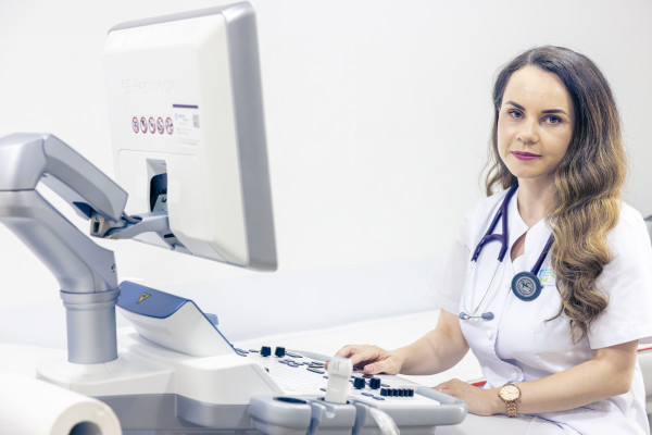 Dr. Mihaela Haiduc